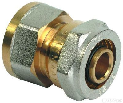 Ниппель STM 26х3/4" вн/цанга