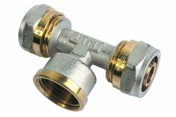 Тройник STM 20х3/4" вн/цанга