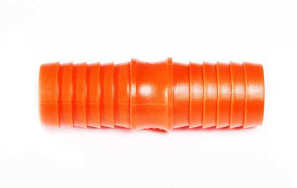 Соединитель поливочный 5/8" пластик О3038