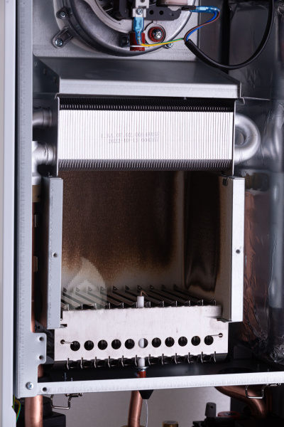 Котел газовый настенный MOGUCHI GBL13F 13кВт,  двухконтурный, закрытая камера сгорания,  — купить котлы отопления в Кургане, цены в интернет-магазине «АкваТехника»